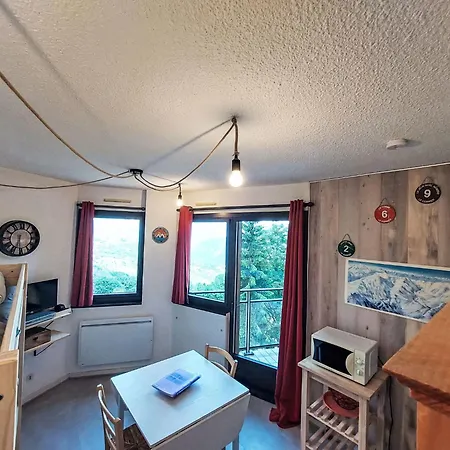 Appartamento Ariane-5 By Interhome Le Corbier
